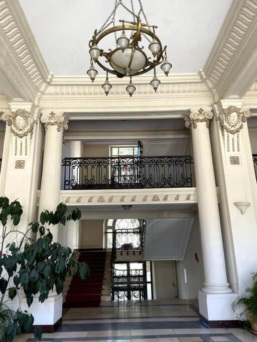 101 Pyrenees Palace Appartement Bagnères-de-Luchon Exterior foto